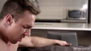 LINUS GRAY GET FUCK FOR HIS FIRTS TIME ON CAMERA